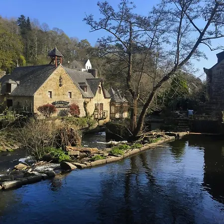 Maison Pour 4 Avec Grand Jardin - Aven